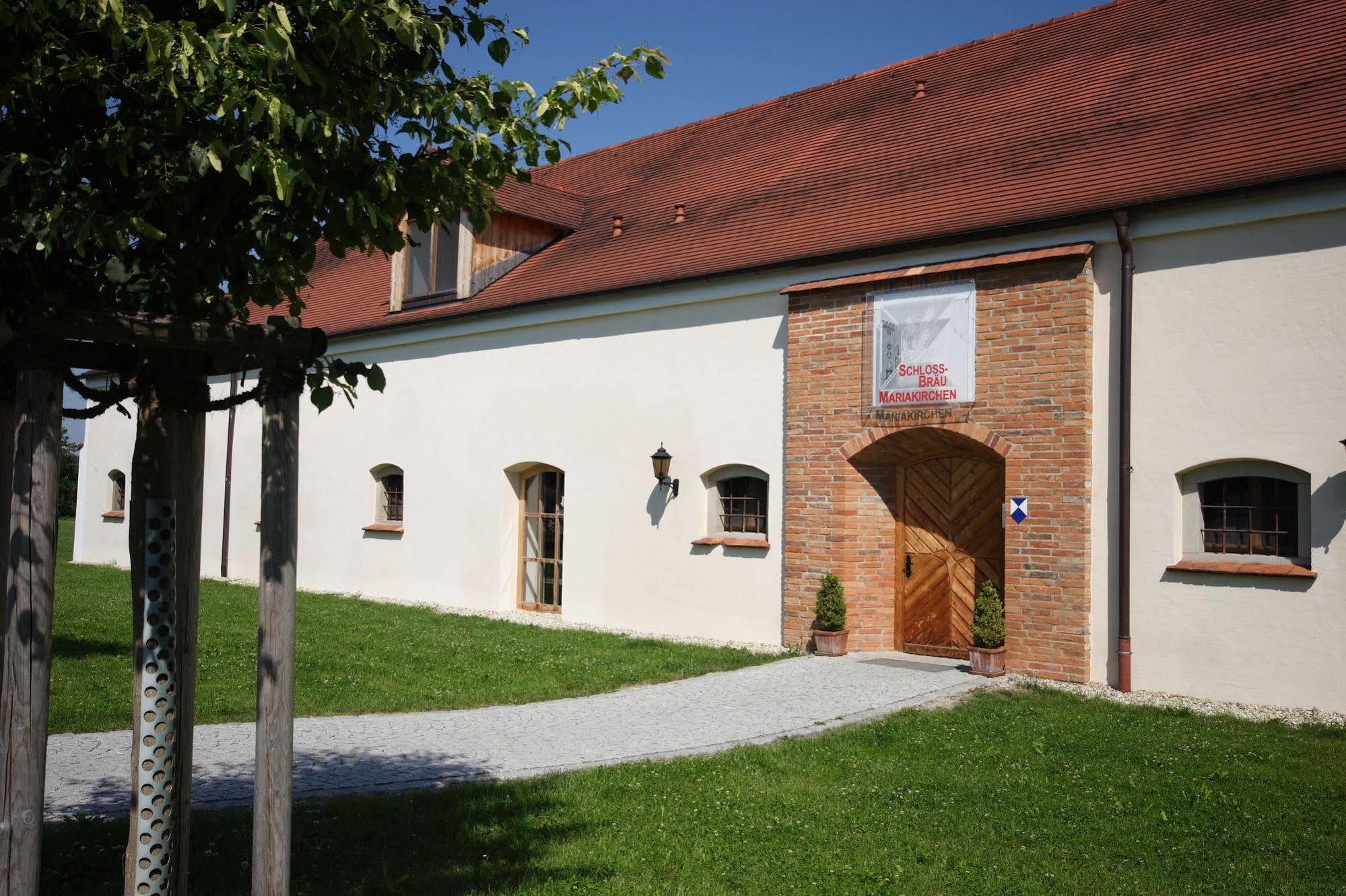 Schlossparkhotel Mariakirchen Arnstorf Extérieur photo